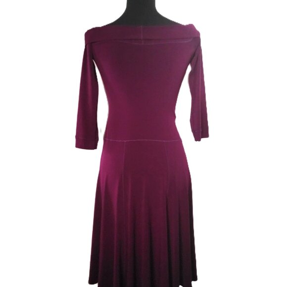 Eva Varro Cranberry/Stitch Off-on Shoulder Wrinkle Free Dress - XS - Picture 4 of 4